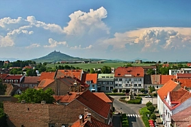 Libochovice, náměstí. radnice, Hazmburk.jpg © Stadt Lunzenau